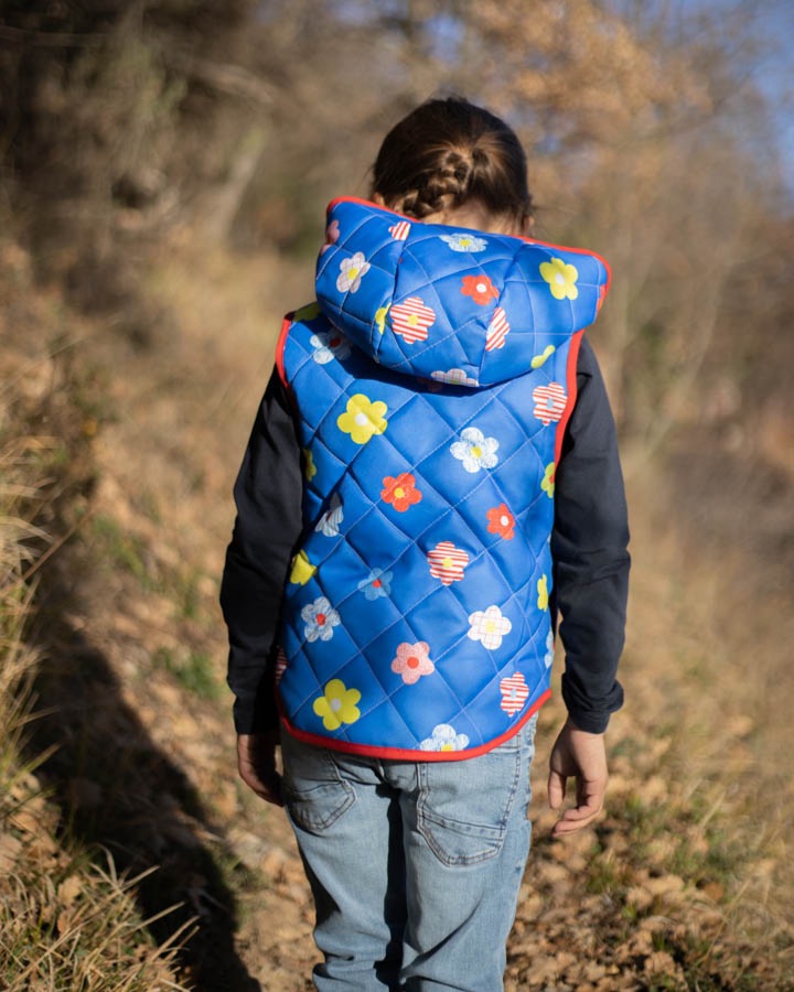 gilet côtelé avec boutons