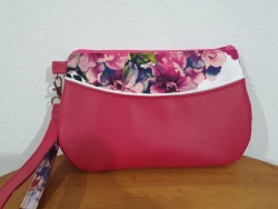 Mila pochette avec poche réversible - Tutoriel et Patron - fichier pdf à télécharger
