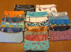 Mila pochette avec poche réversible - Tutoriel et Patron - fichier pdf à télécharger